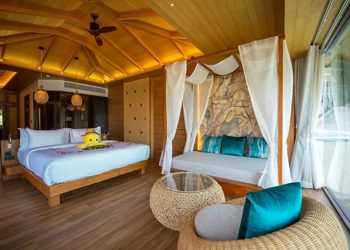 Sinae Phuket Luxury
